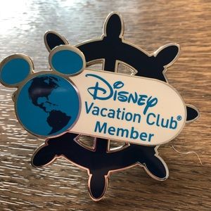 Disney Vacation Club Pin